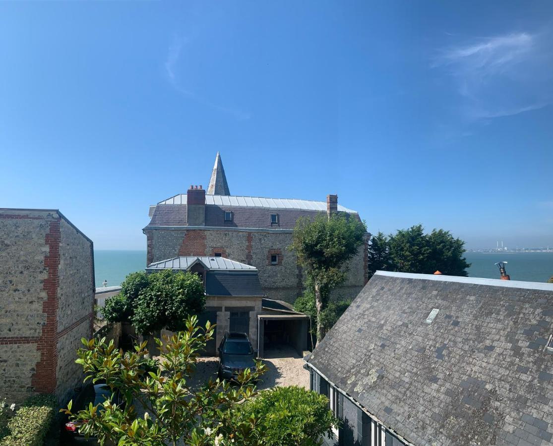 Studio Vue Mer A 2 Min De La Plage Villerville Luaran gambar